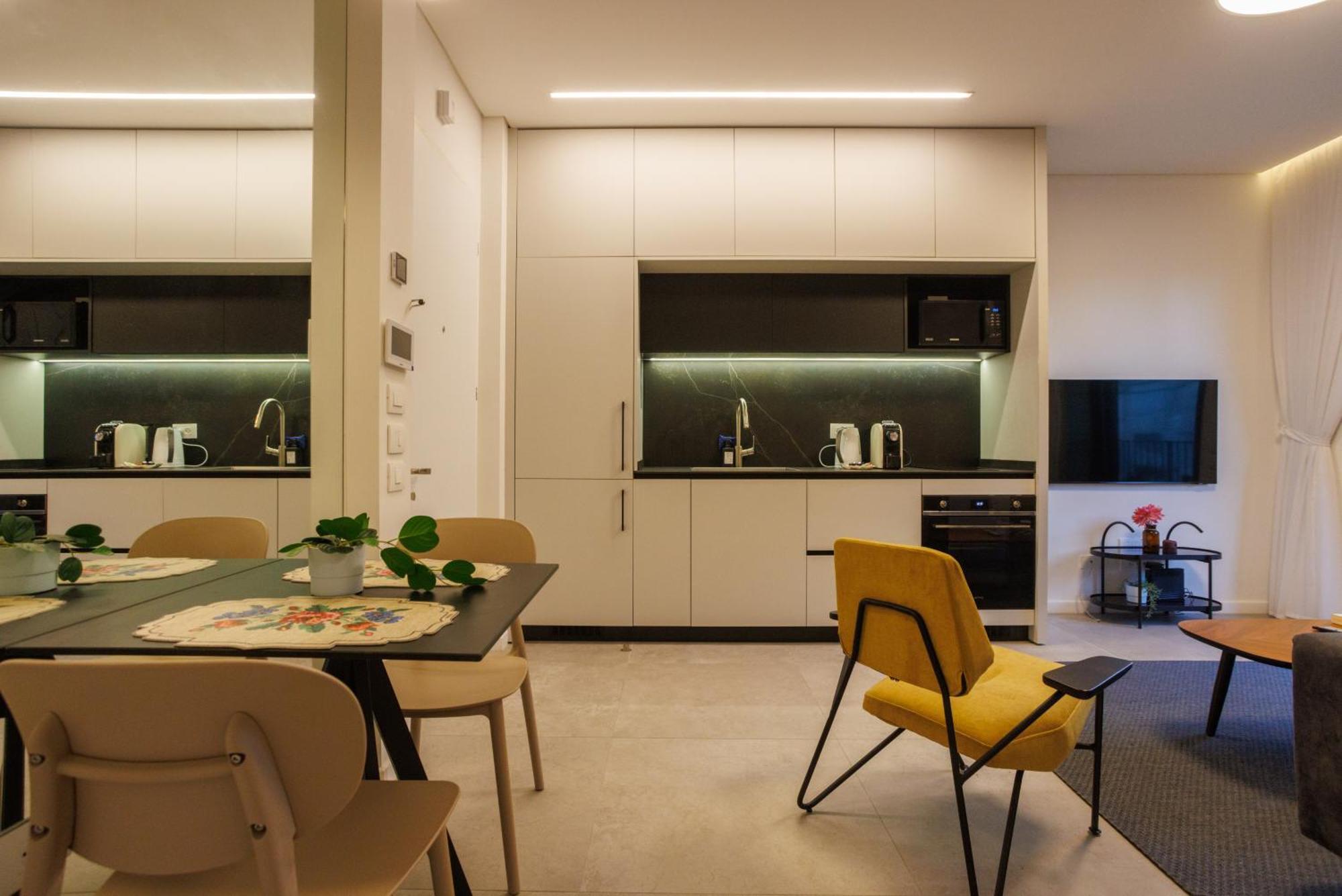 Herzl Luxury Hotel By Nimizz Tel Aviv Esterno foto