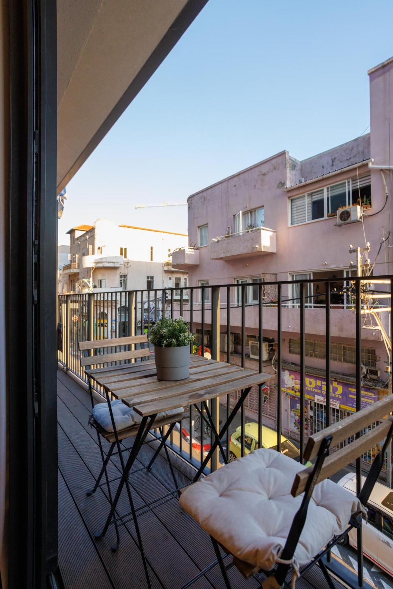 Herzl Luxury Hotel By Nimizz Tel Aviv Esterno foto