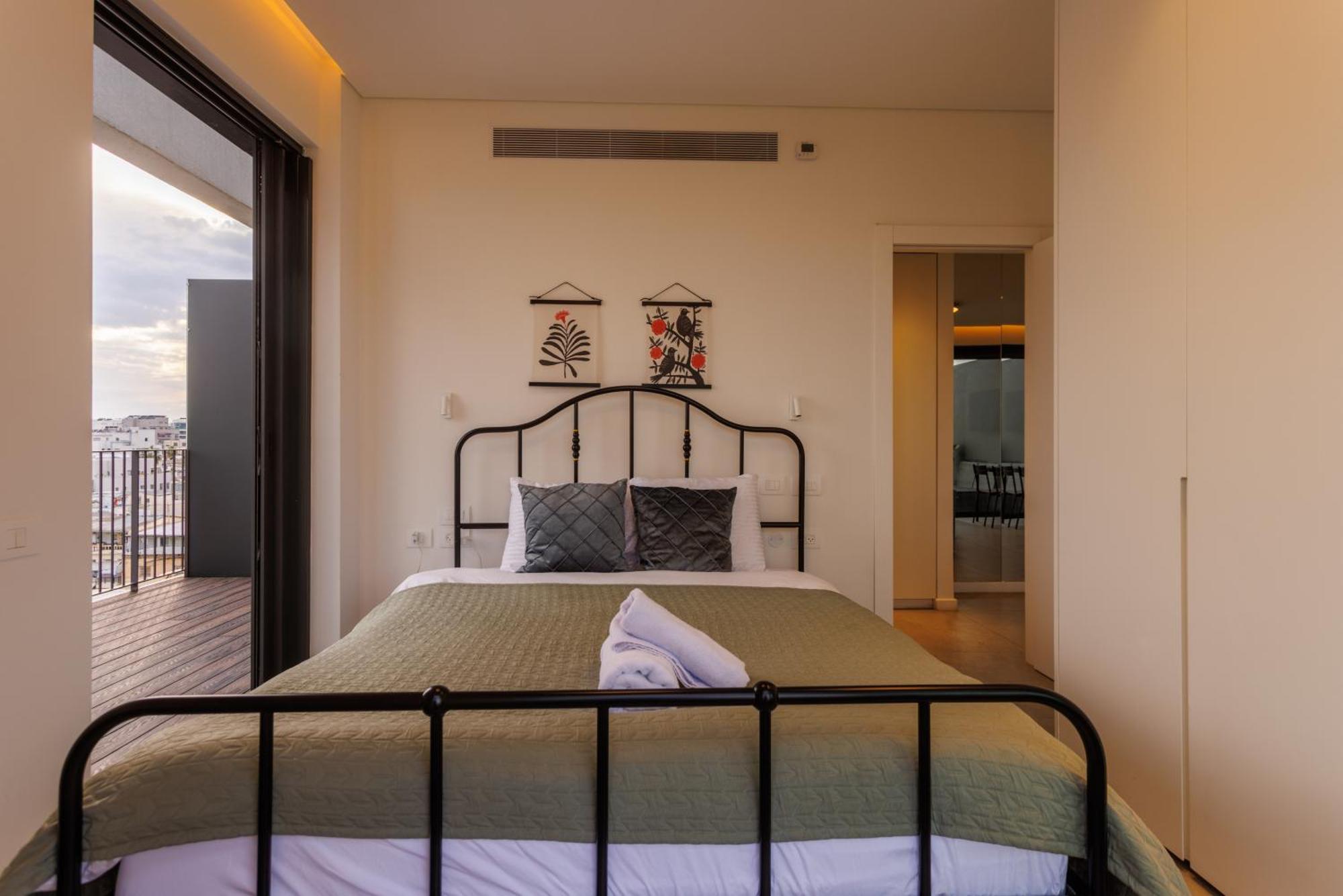 Herzl Luxury Hotel By Nimizz Tel Aviv Esterno foto