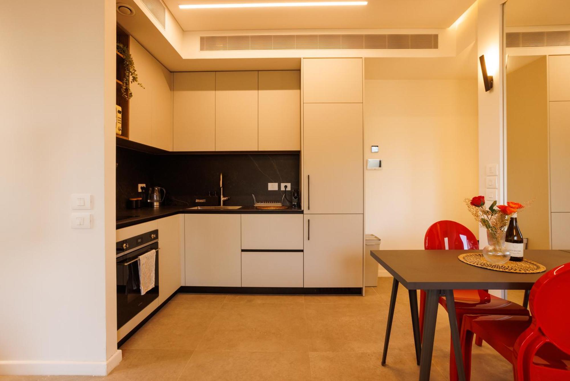 Herzl Luxury Hotel By Nimizz Tel Aviv Esterno foto