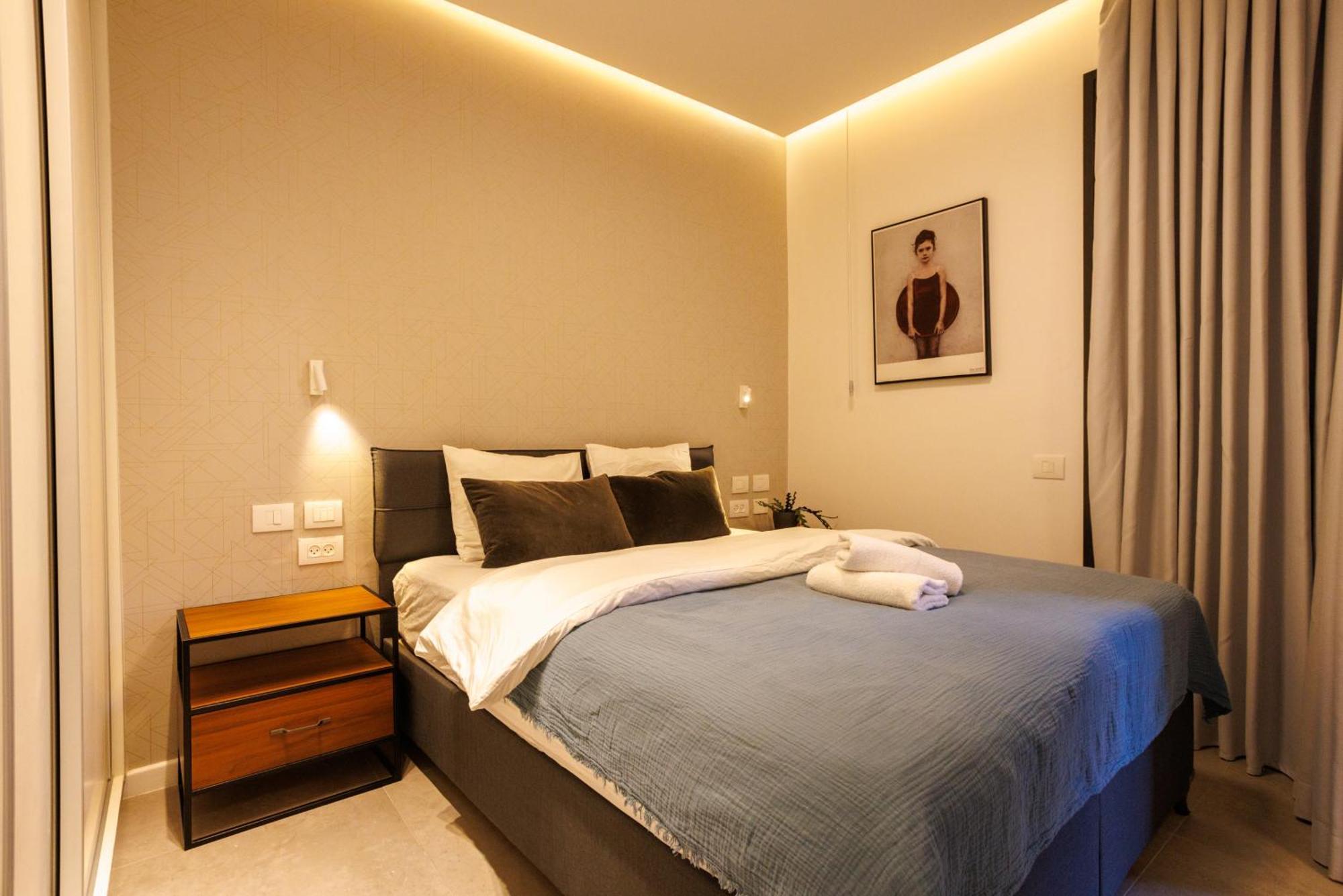 Herzl Luxury Hotel By Nimizz Tel Aviv Esterno foto